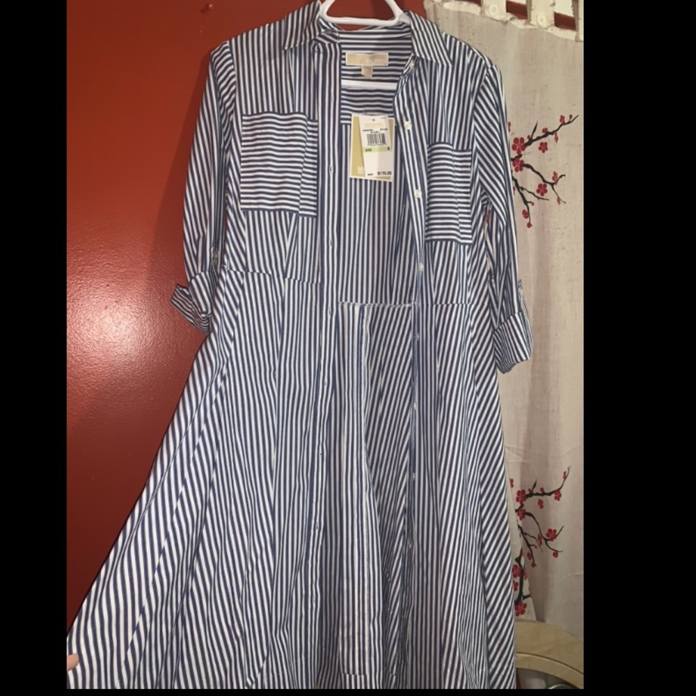 BRAND NEW MICHAEL KORS RUFFLED DRESS WITH POCKETS